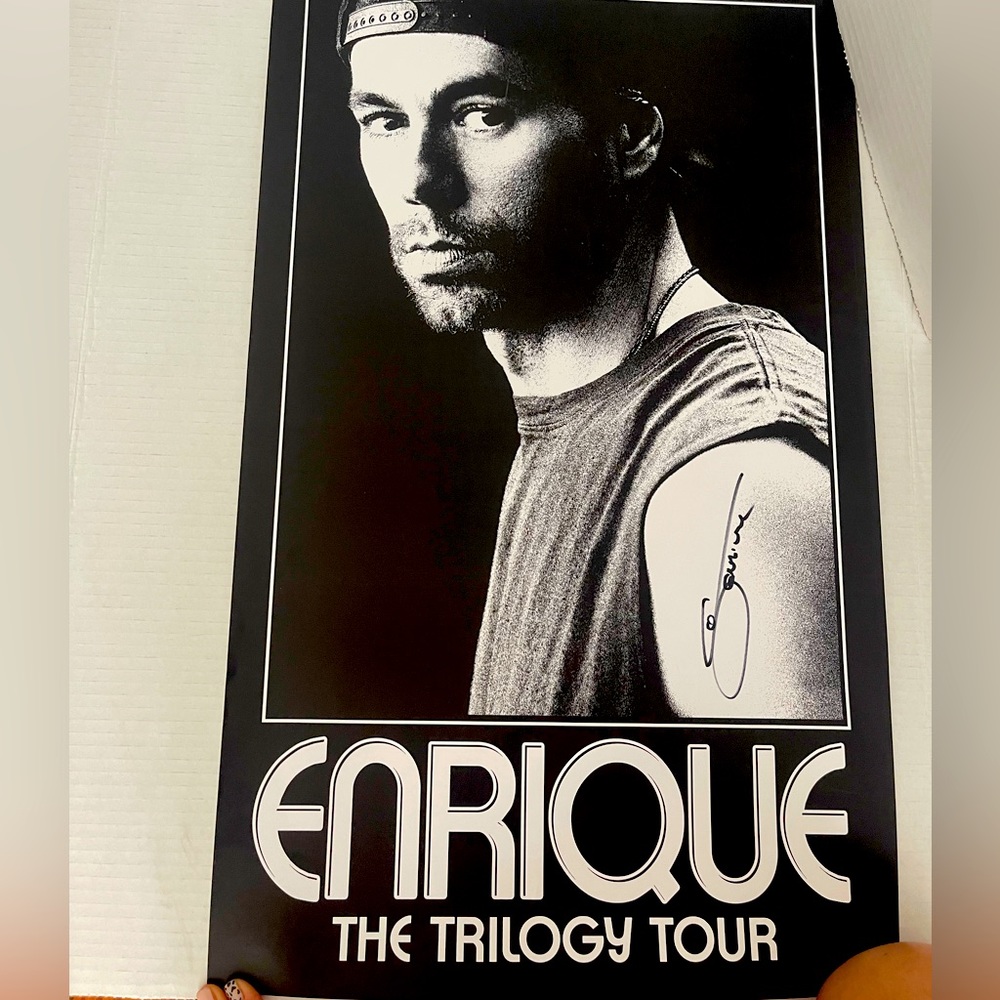 Signed Enrique Iglesias poster “The Trilogy Tour”